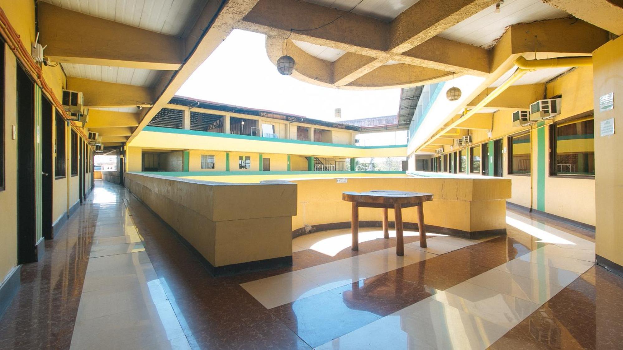 Reddoorz Near Sm City Muntinlupa San Pedro  Екстериор снимка