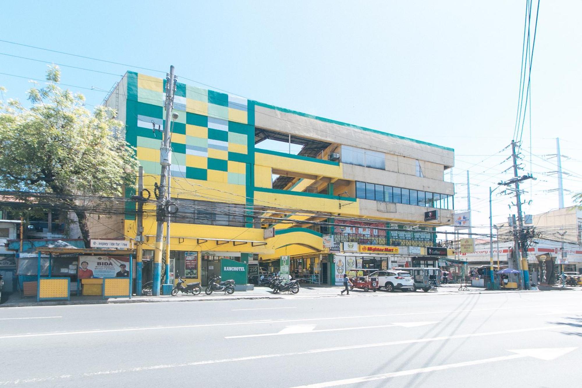 Reddoorz Near Sm City Muntinlupa San Pedro  Екстериор снимка