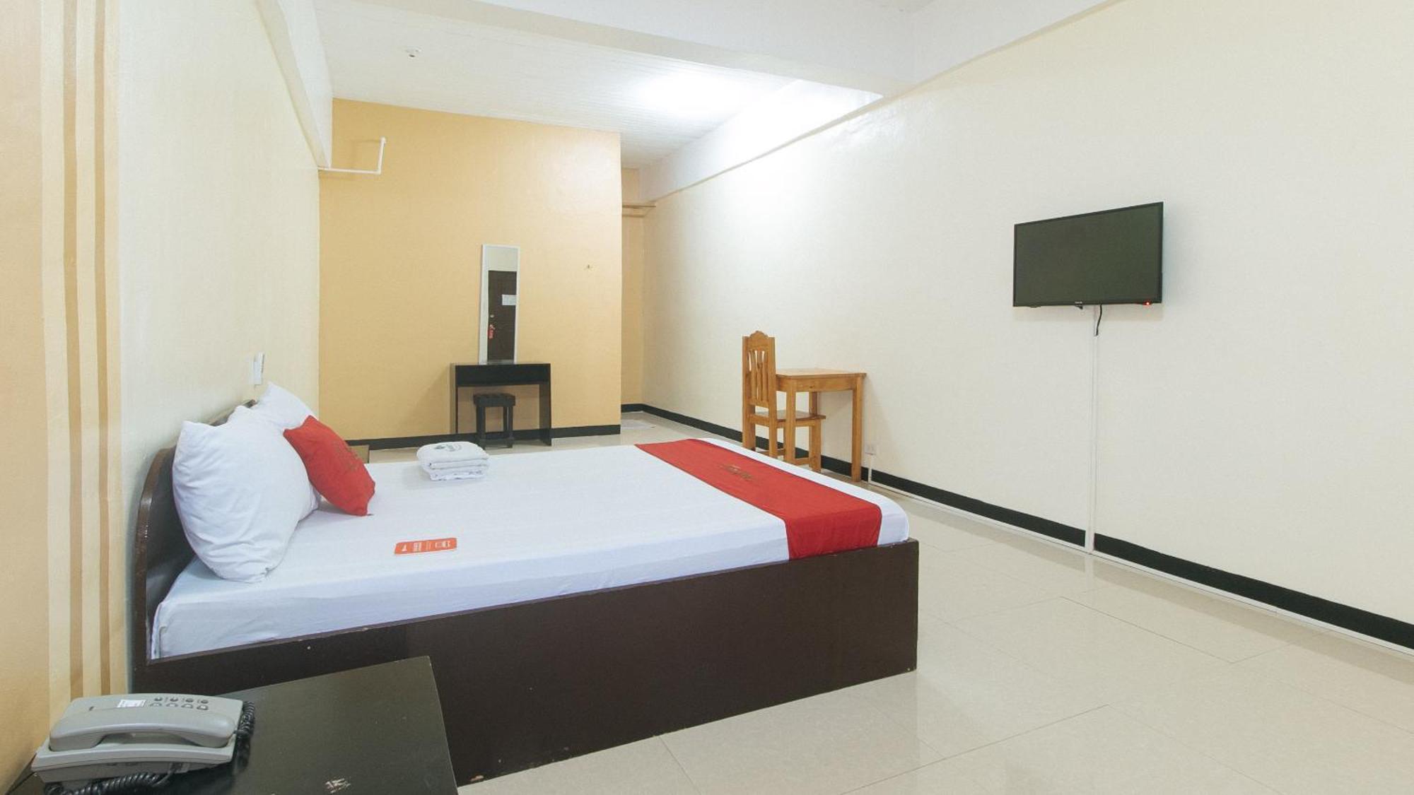 Reddoorz Near Sm City Muntinlupa San Pedro  Екстериор снимка